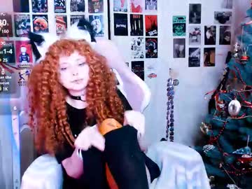 Usagi_Blush Chaturbate stream image from December 10, 2025