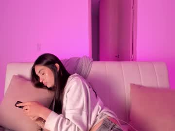 Alejandraaa_ Chaturbate stream image from December 10, 2025