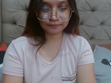 Nerdypinaypie Chaturbate stream image from December 10, 2025