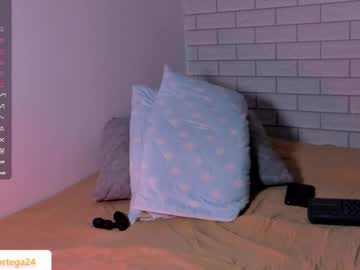 Randyortega1 Chaturbate stream image from December 10, 2025