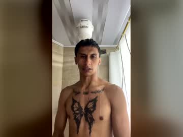 Pipeeeesanchez Chaturbate stream image from December 10, 2025