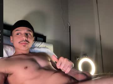 Xmomentumx Chaturbate stream image from December 10, 2025