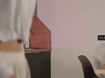 Velsora Chaturbate stream image from December 10, 2025