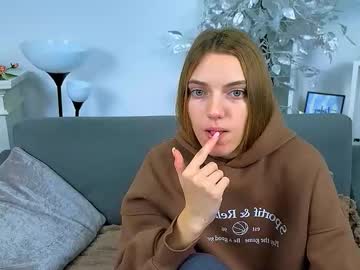 Ollistiw Chaturbate stream image from December 10, 2025