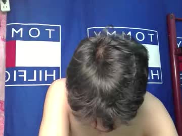 Midnightasianboytoy Chaturbate stream image from December 10, 2025