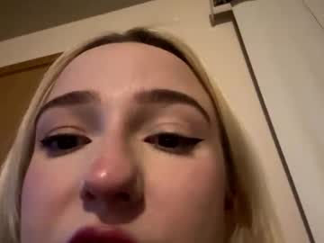 Zazawild Chaturbate stream image from December 10, 2025