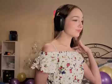 Glennbloebaum Chaturbate stream image from December 10, 2025