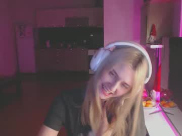 Alonbaby Chaturbate stream image from December 10, 2025