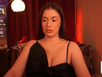 Emiliyaroude Chaturbate stream image from December 10, 2025