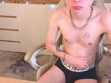 Astrodesire Chaturbate stream image from December 10, 2025