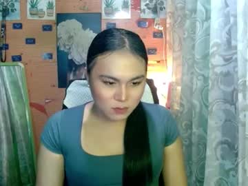 Urunexpensivecamilla Chaturbate stream image from December 10, 2025