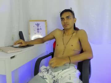 Zambrano_Bigdick Chaturbate stream image from December 10, 2025