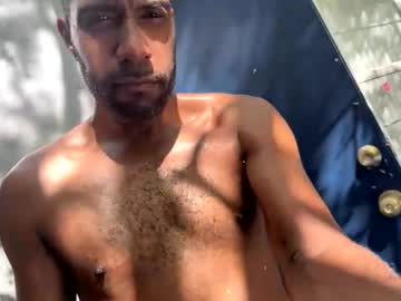 Beardybroh Chaturbate stream image from December 10, 2025