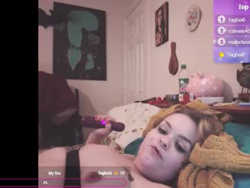 Daddys_Little_Whore1013 Chaturbate stream image from December 10, 2025