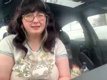 Yungnotinnocent Chaturbate stream image from December 10, 2025