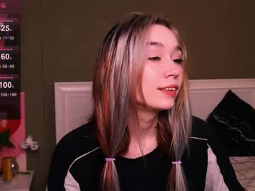 Kimiko_Luv Chaturbate stream image from December 10, 2025
