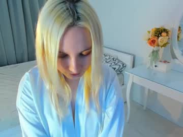 Lilannor Chaturbate stream image from December 10, 2025