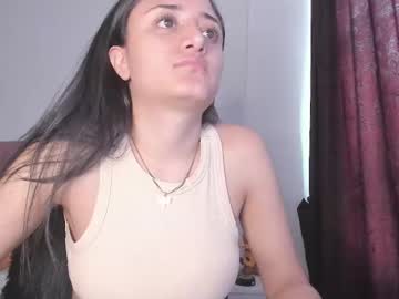 Caroliine__ Chaturbate stream image from December 10, 2025
