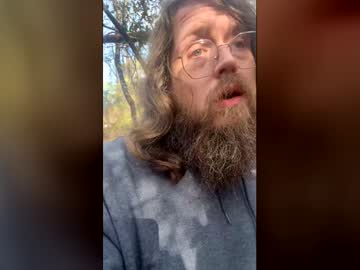 Hippiefunball Chaturbate stream image from December 10, 2025