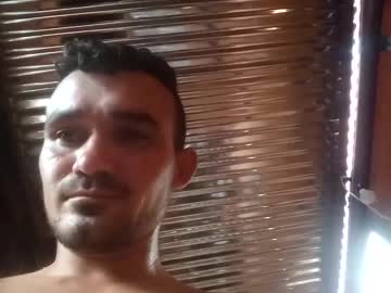 Johan570400 Chaturbate stream image from December 10, 2025
