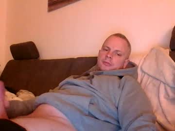 Schier33 Chaturbate stream image from December 10, 2025
