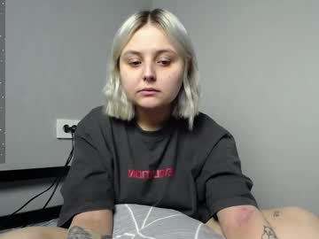 Vendymories Chaturbate stream image from December 10, 2025