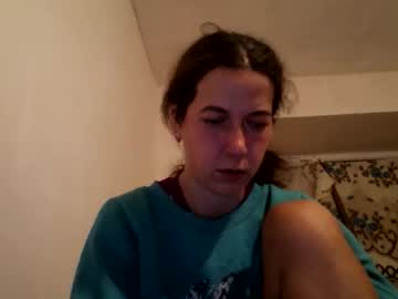Sendiarayl Chaturbate stream image from December 10, 2025