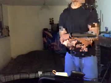 01longjohn Chaturbate stream image from December 10, 2025