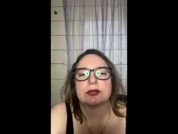 Bella724067 Chaturbate stream image from December 10, 2025