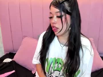 Mariia_Juanaa Chaturbate stream image from December 10, 2025