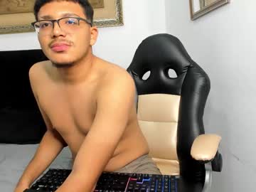 Taylor_Wintz Chaturbate stream image from December 10, 2025