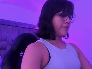 Annaralein Chaturbate stream image from December 11, 2025