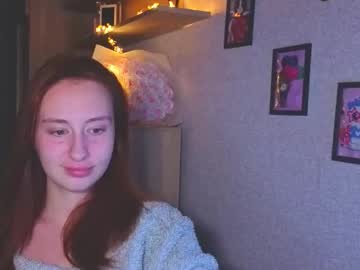 Crystallkris Chaturbate stream image from December 11, 2025