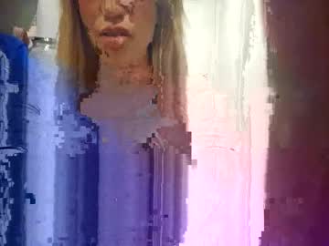 Kianaxxx602399 Chaturbate stream image from December 11, 2025