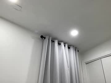 Alliefrost Chaturbate stream image from December 11, 2025