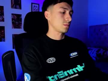 Andykoch Chaturbate stream image from December 11, 2025