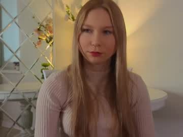 Neldabarer Chaturbate stream image from December 11, 2025