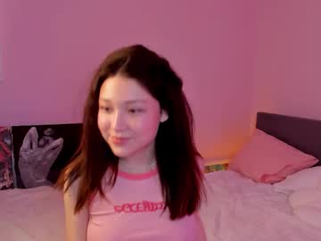 Vivien_Montclair Chaturbate stream image from December 11, 2025