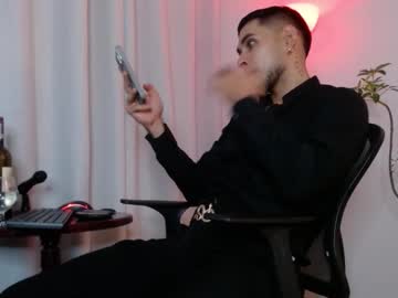 Khalican Chaturbate stream image from December 11, 2025