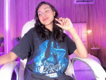 Cloeblackx Chaturbate stream image from December 11, 2025