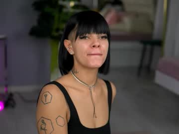 Annefaris Chaturbate stream image from December 11, 2025