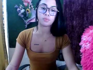 Im_Urlovergirlxxx Chaturbate stream image from December 11, 2025