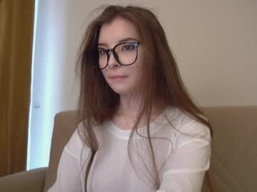 _Lovelyen Chaturbate stream image from December 11, 2025