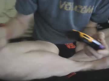 Coltonhogge93 Chaturbate stream image from December 11, 2025