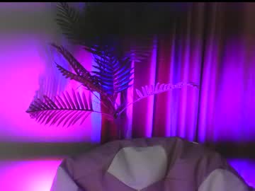 Nicoleemoon Chaturbate stream image from December 11, 2025