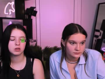Bella_Blade Chaturbate stream image from December 11, 2025