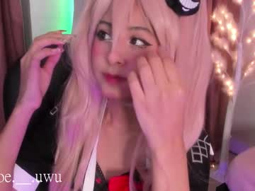 Cloe__Hills Chaturbate stream image from December 11, 2025