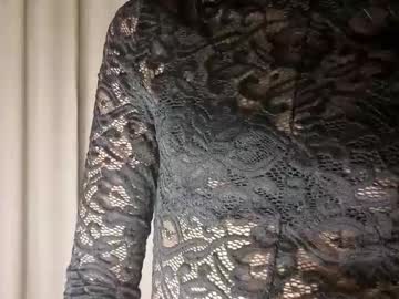 Lauraback Chaturbate stream image from December 11, 2025