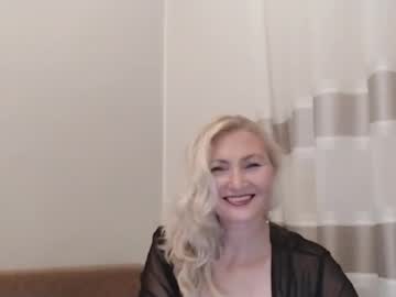 Sofishine11 Chaturbate stream image from December 11, 2025