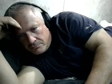 Spankmebitches1 Chaturbate stream image from December 11, 2025